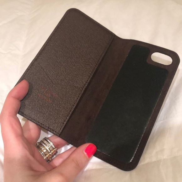 ❌SOLD❌Louis Vuitton Damier Ebene canvas folio case - Picture 2 of 8